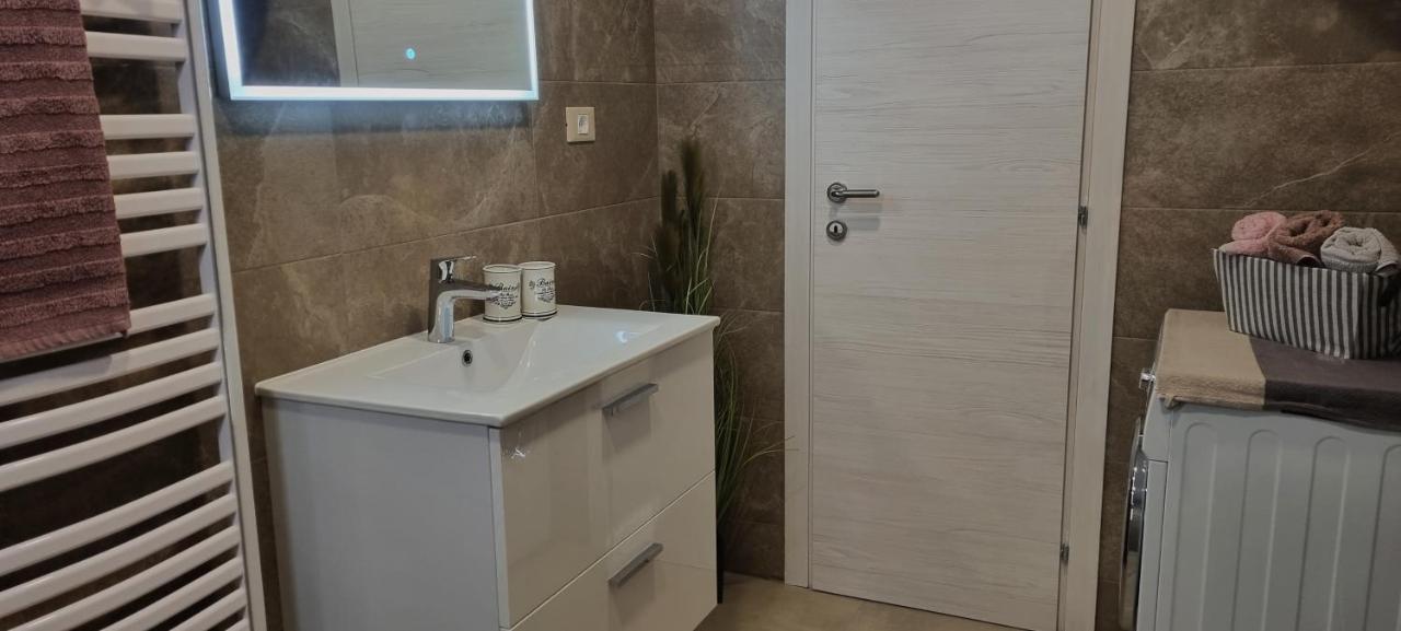 N&G Apartments Rovinj Ngoại thất bức ảnh